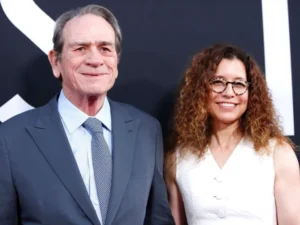 Tommy Lee Jones's Wife