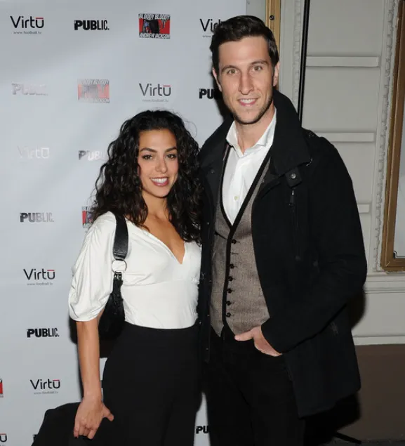 pablo schreiber wife
